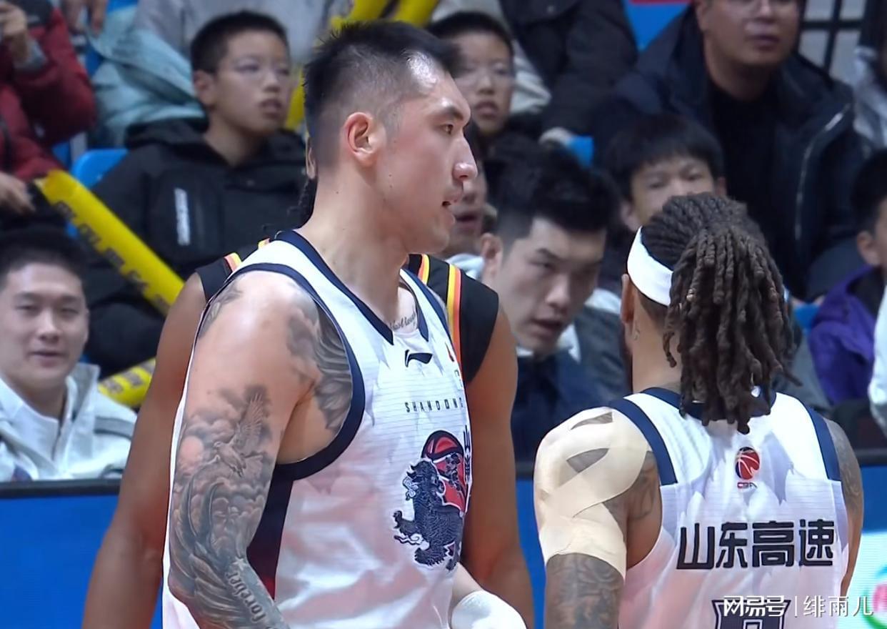 世俱杯赛程-大鱼来了！广东最大对手正式签约，2米12内线大杀器确认到位！