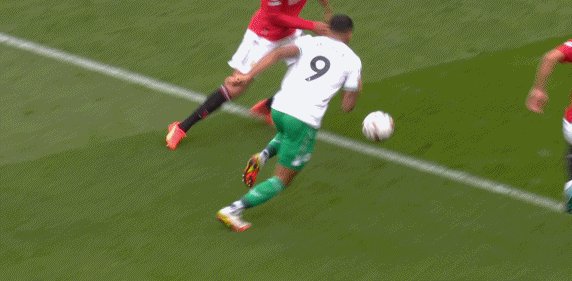 1665977510928047275.gif 威尔逊点球.gif